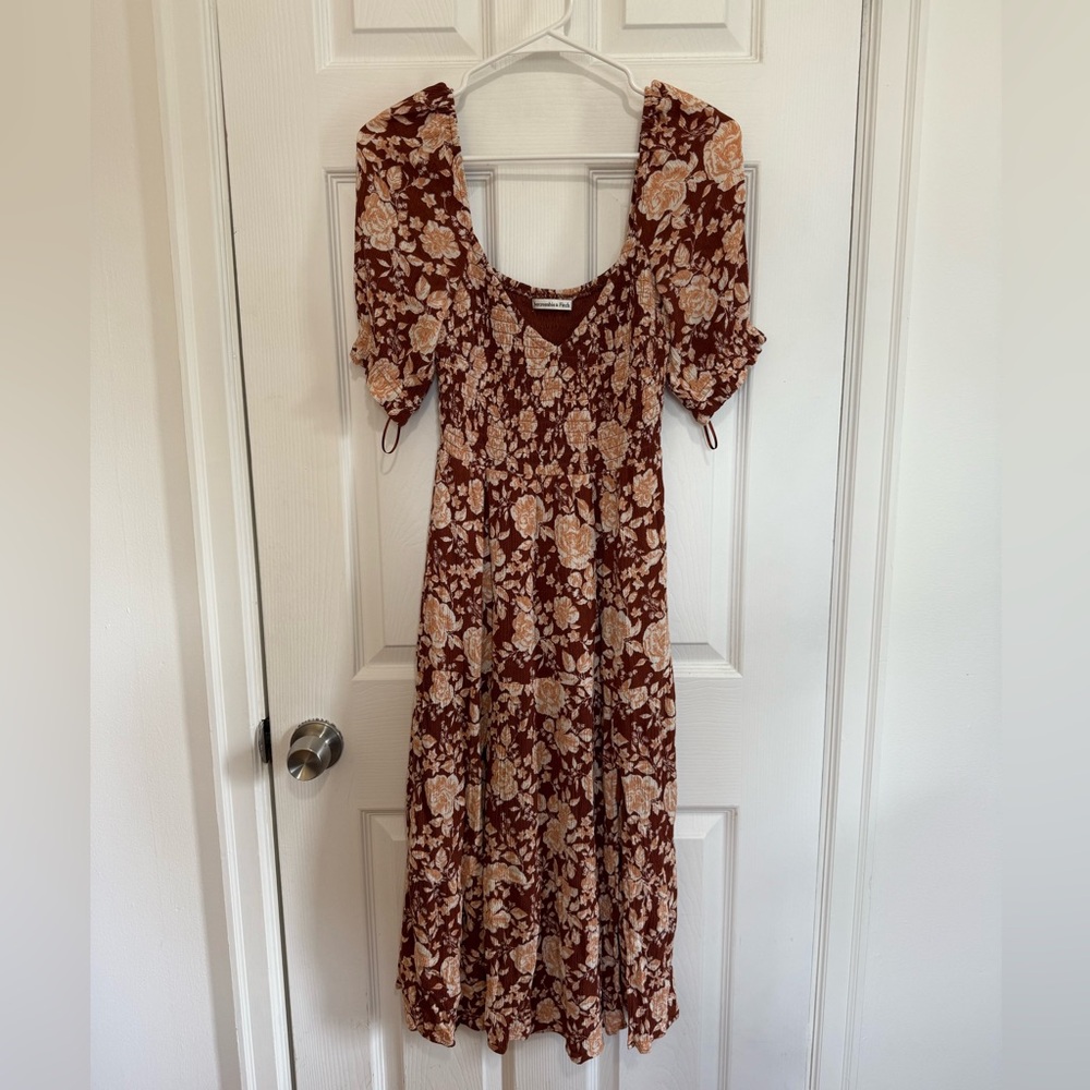 Abercrombie & Fitch Floral rust color Midi Dress